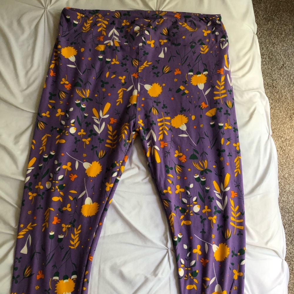 Lularoe Tall & Curvy Leggings